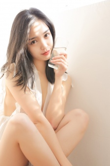 久久爱黑人激情av摘花